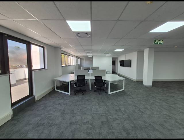 357M² OFFICE TO LET IN RIVONIA